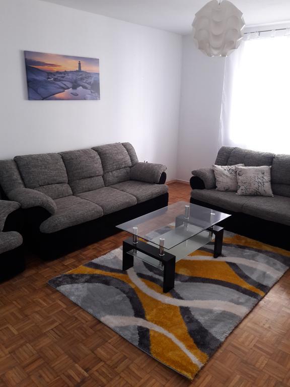Apartment Marika Zara Esterno foto