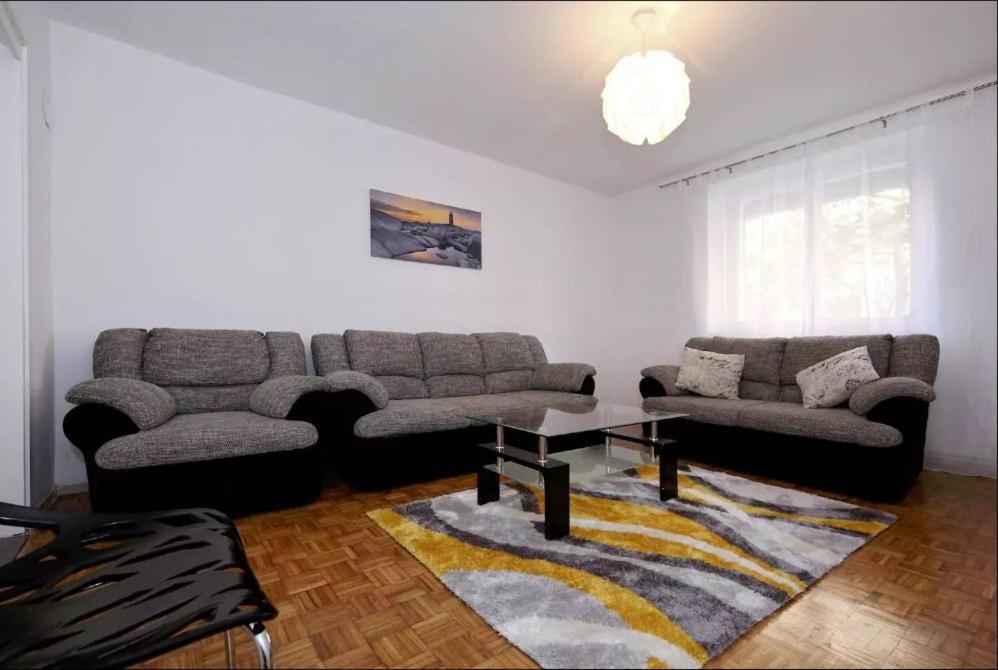 Apartment Marika Zara Esterno foto